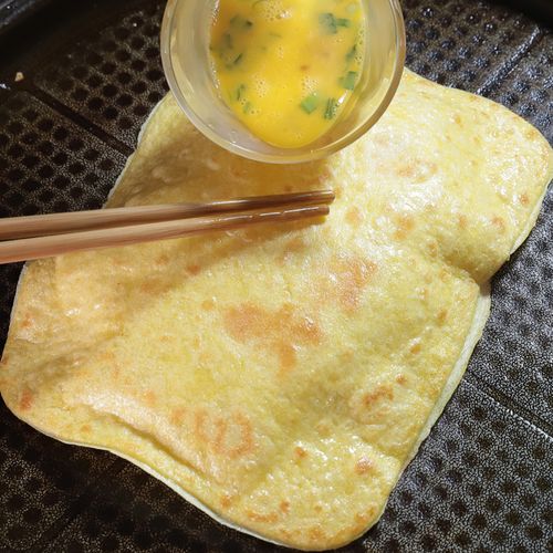菠菜南瓜火龙果鸡蛋灌饼饼皮面饼早餐即食速食果蔬饼