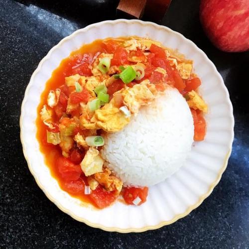 番茄炒蛋盖饭,美美的盖饭,简单又美味!|鸡蛋|米饭