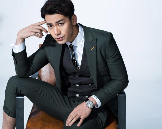 戴向宇《素手遮天》打翻醋坛 化身霸道首领男友力max