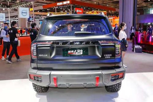 哈佛大狗改装版亮相上海车展,再一次展现它的改装潜质