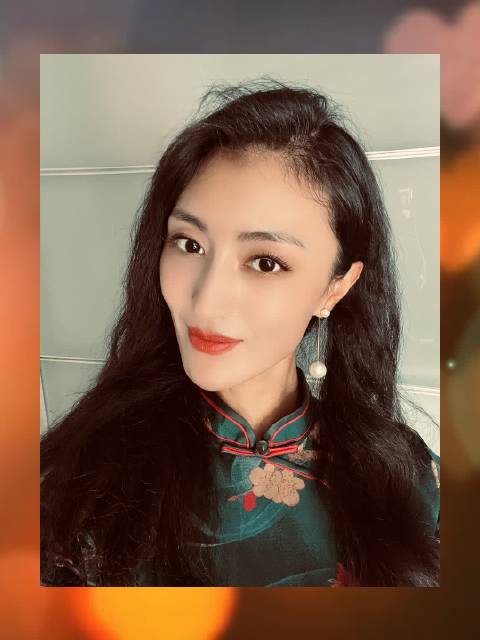 演员-贾小双