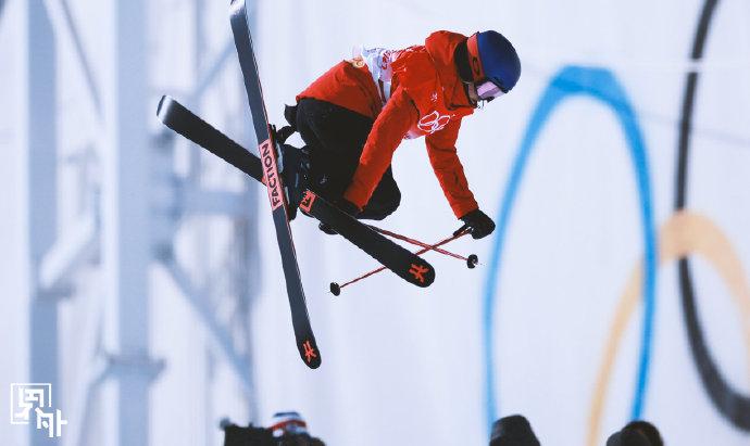 谷爱凌李方慧张可欣晋级决赛##自由式滑雪女子u型池资格赛##冬奥会