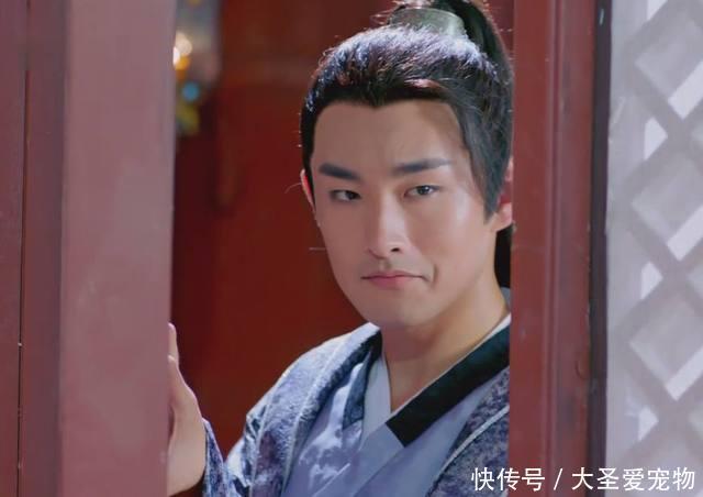 二刷《楚乔传》,原来宇文怀真的是在偷窥美女换衣服!宇文席上身