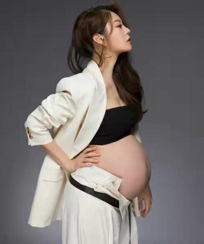 安以轩孕照火了,为什么女明星"长胎不长肉"?听大夫解释!