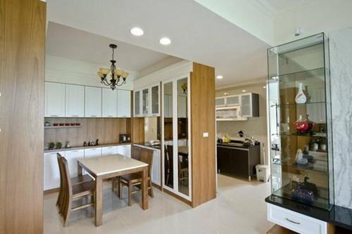 装修攻略 房屋 餐厅  厨房和餐厅的隔断除了可以自主选择之外,对玻璃