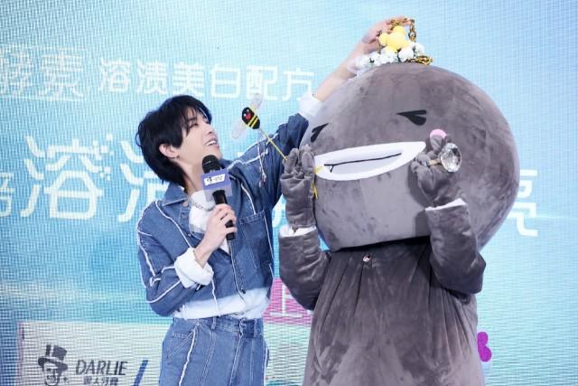 华晨宇你是她的救赎
