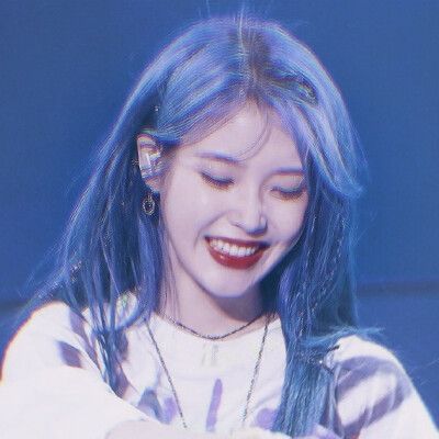 iu〃李知恩 拿图点赞