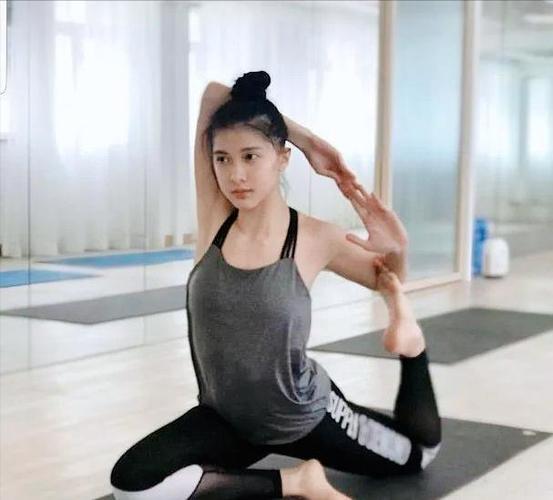 林宣妤受宠程度日盛,高调晒出婚戒宣示"主权"?郭嘉文败局已定