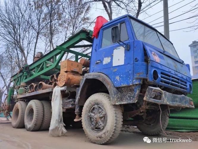 44年前 这个品牌的第一辆卡车下线 车友实拍卡玛斯5511底盘工程车