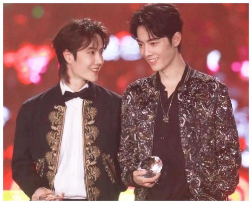 王一博肖战兄弟情是真的,超话粉丝超300万,《陈情令》