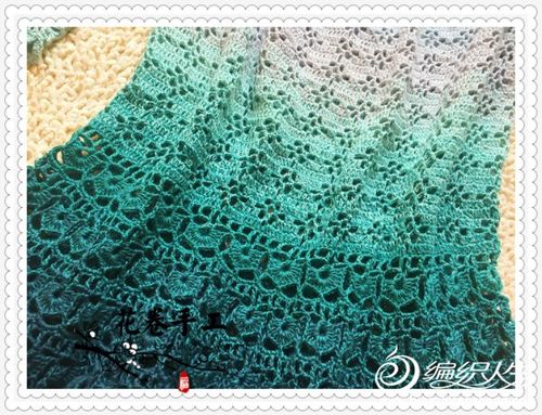 简易图解:原文:【花卷手工】~三环衣~从上往下钩的裙子