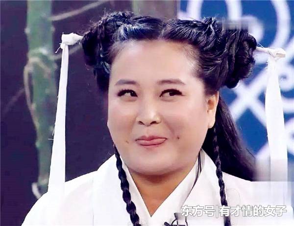 同样模仿小龙女,躲过贾玲,避开谢娜,却被她给逗笑了