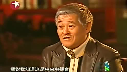 主持人提问张小飞的事情后不后悔,赵本山:不后悔,封杀也要说!