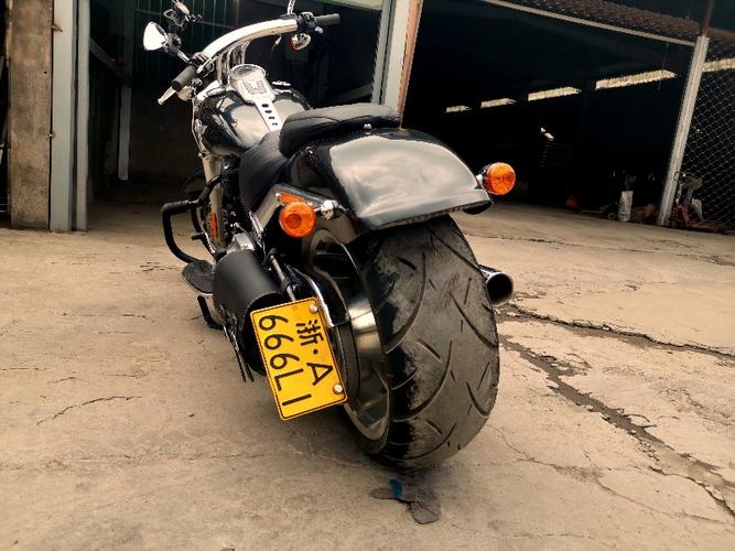 18年107美产哈雷肥仔