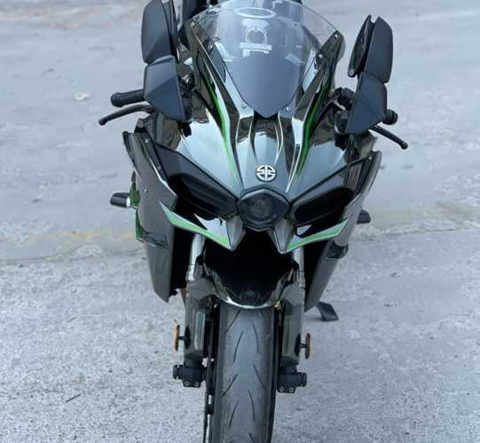 38万元买辆川崎h2,一年仅开3千公里,车主喜欢它却没时间开