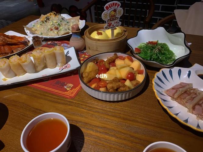振华商厦小黄鸭_美食_柠檬_叉烧饭_奶黄_美食探店_抖音_蛋挞_腹泻
