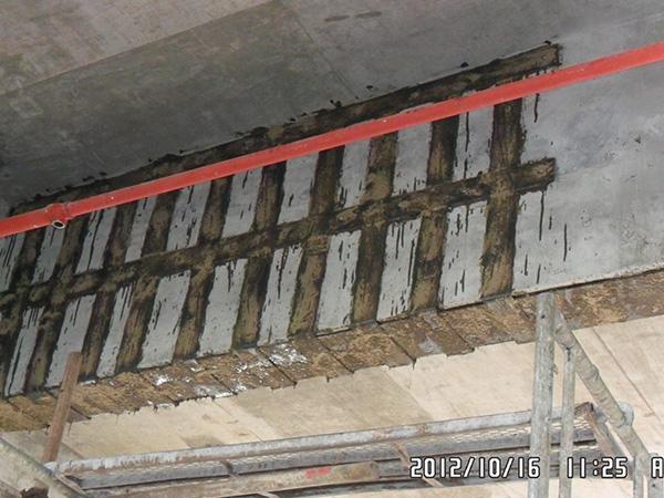 梁底粘贴钢板粘贴钢板加固_苏州市金泰科工程加固技术