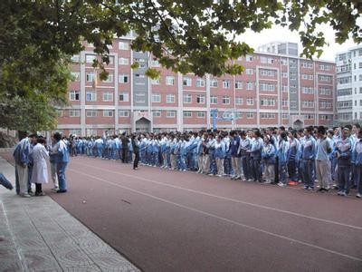 > 石家庄第十二中学相册