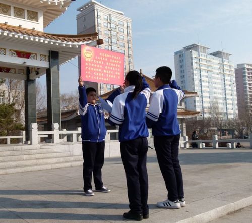 通河县第三中学清明祭扫活动