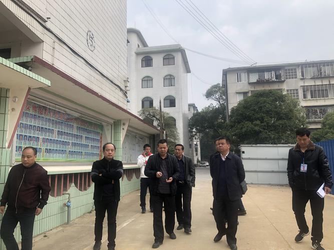 桂林市教育局局长唐建林一行到兴安师范学校调研