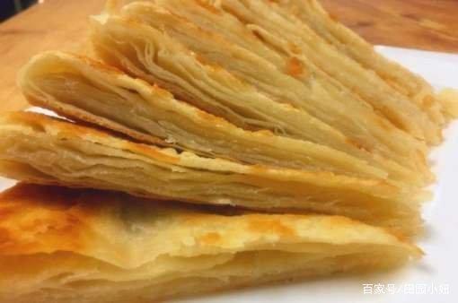 金黄酥脆千层饼,只需一物,轻松做出,口味不输大厨