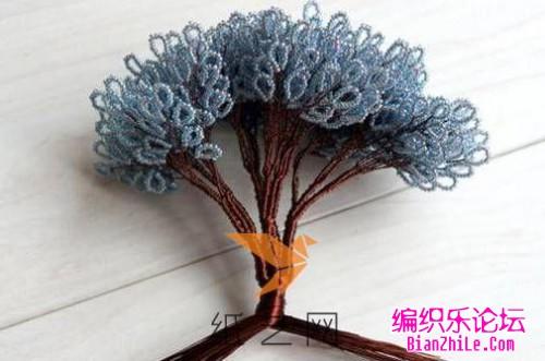 珠子,铜丝,容器制作大树盆景的方法