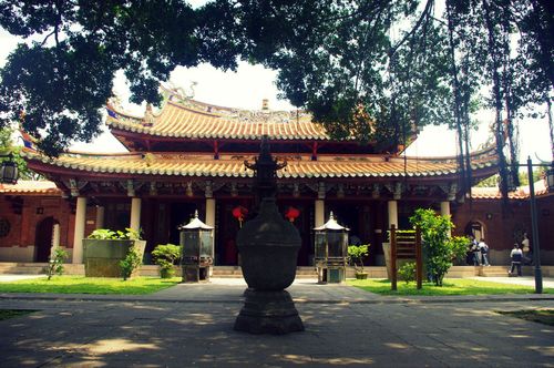  p>承天寺,位于 a target="_blank" href="/item/福建省泉州市