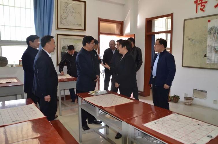 市教育局党委书记,局长张伟,泰山区委副书记,区长王爱新,区教育和体育