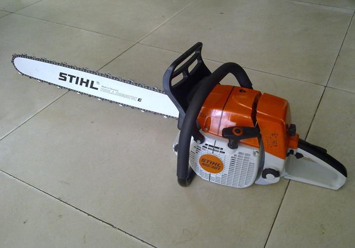 牧田dcs34链锯汽油锯伐木锯