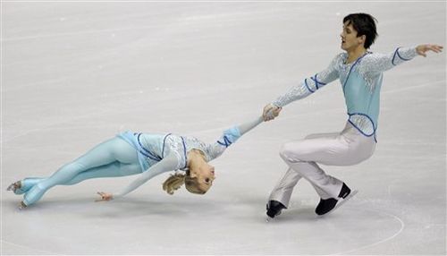 图文:欧洲花滑锦标赛 俄罗斯选手精彩表演