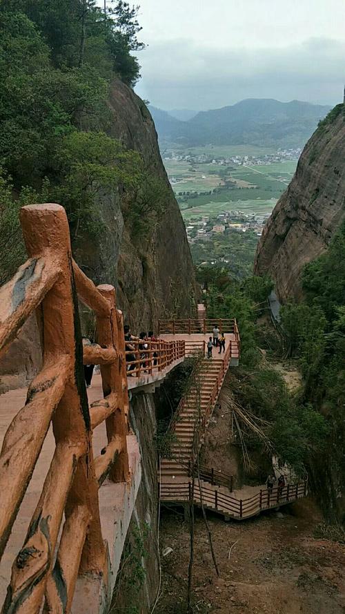 广西玉林容县民国小镇,北流铜石岭二日游