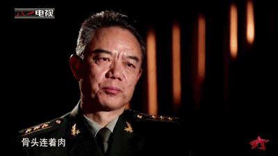 走近王曙光:三封请战书他把自己送上了前线