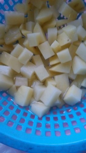 红烧土豆的做法图解1