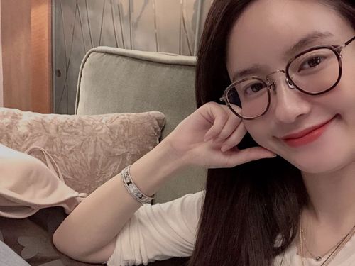 张大奕eve正在直播