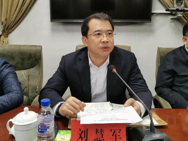 桦甸市领导刘慧军,赵争涛,吴雨静,刘宝明,张峰,逄秀华,李晓恒,孙景钟