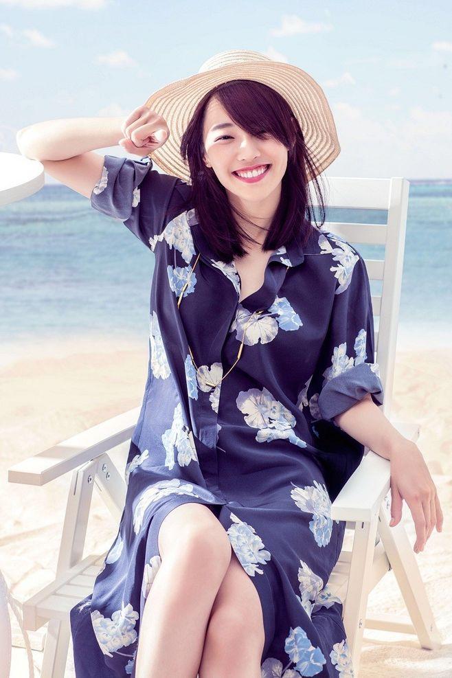 白百何活力四射早春时尚大片(3)_美女图片_高清美女图片大图_高清性感