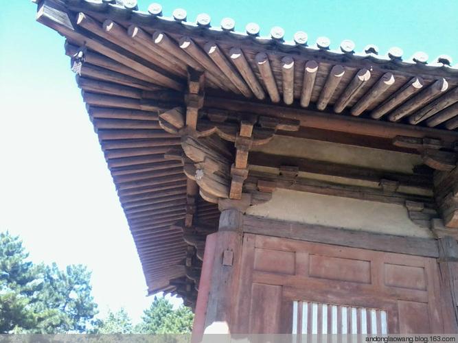 山西五台山南禅寺大殿斗拱铺作·唐代