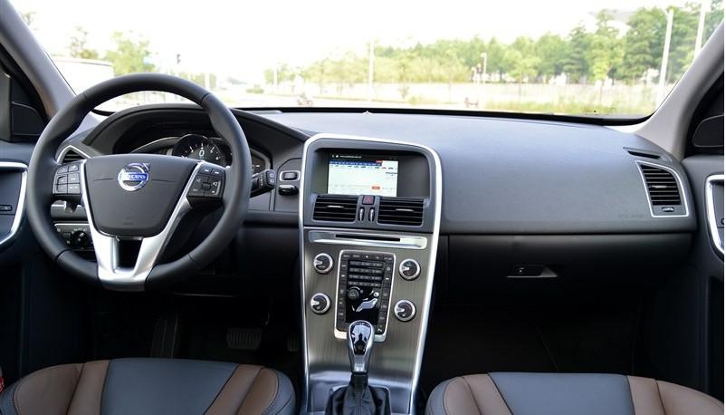 沃尔沃xc60 c30中控仪表台垫避光垫工作台防晒隔热遮光垫改装内饰