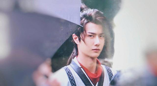 "横店鹰眼"王一博,《有匪》正式杀青,安保大队痛失一员大将