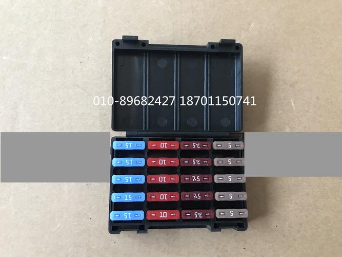 适配戴姆勒欧曼汽车原厂etx保险丝盒gtl保险插片est继电器保险丝