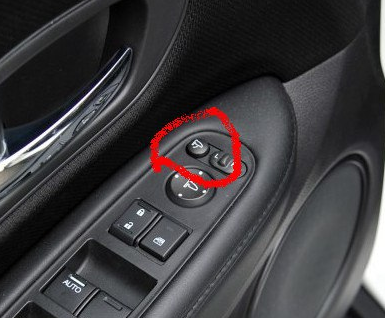 本田缤智后视镜怎么调节,缤智后视镜怎么折叠