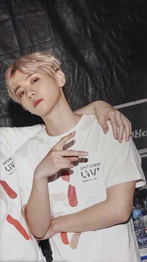 边伯贤 高清壁纸图