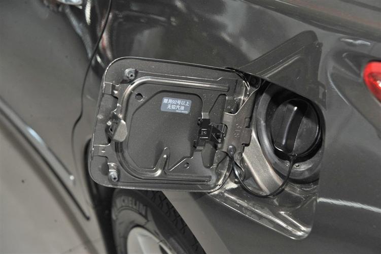 【天籁2014款2.5xl upper 科技版油箱盖汽车图片-汽车