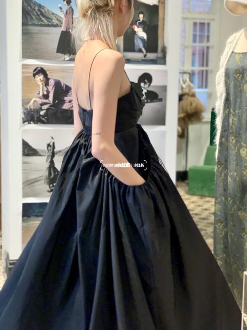 cecilie bahnsen的黑裙子 有性格的公主裙_裙子_公主裙_cecilie