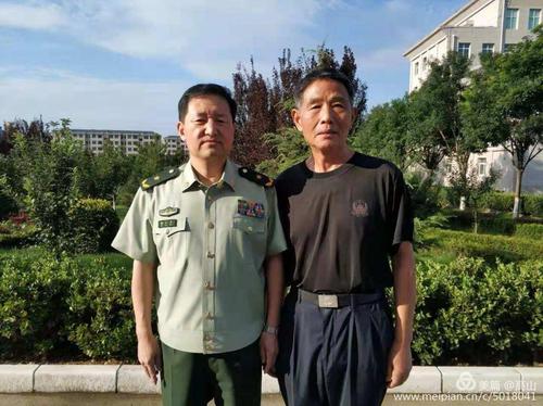 后从我团调入守备师,21军政治部工作,后任63师炮团政治处主任,再武警