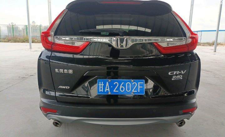 本田 crv 2017款 240turbo cvt四驱豪华版