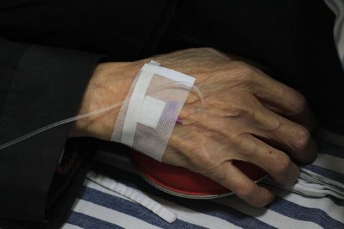 大年三十输液忙——2011春节行