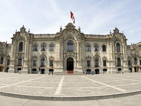 presidential palace (palacio de gobierno)