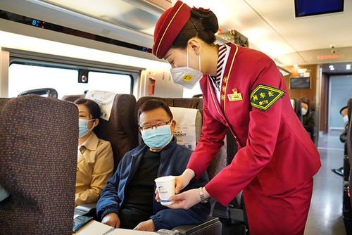 天津客运段全面做好五一小长假返程客流运输