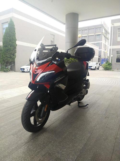 图片车型阿普利亚srmax250所在城市江苏南通市牌照情况有牌参考价格2